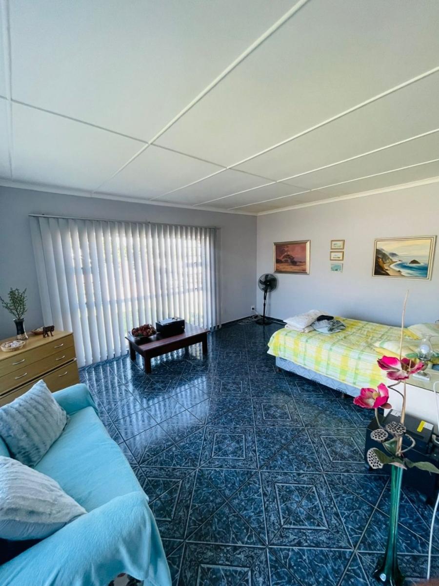 3 Bedroom Property for Sale in Amalinda Eastern Cape